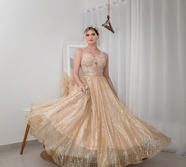 Debutante 5
