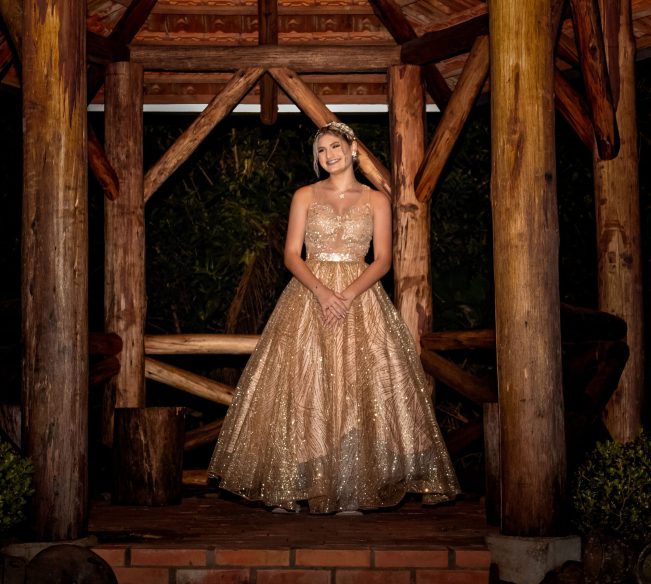 Debutante 7